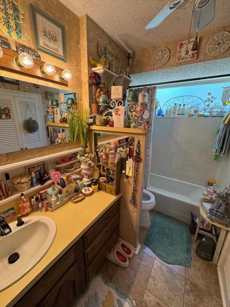 Bathroom Renovations in Cranston Court West Irving Before